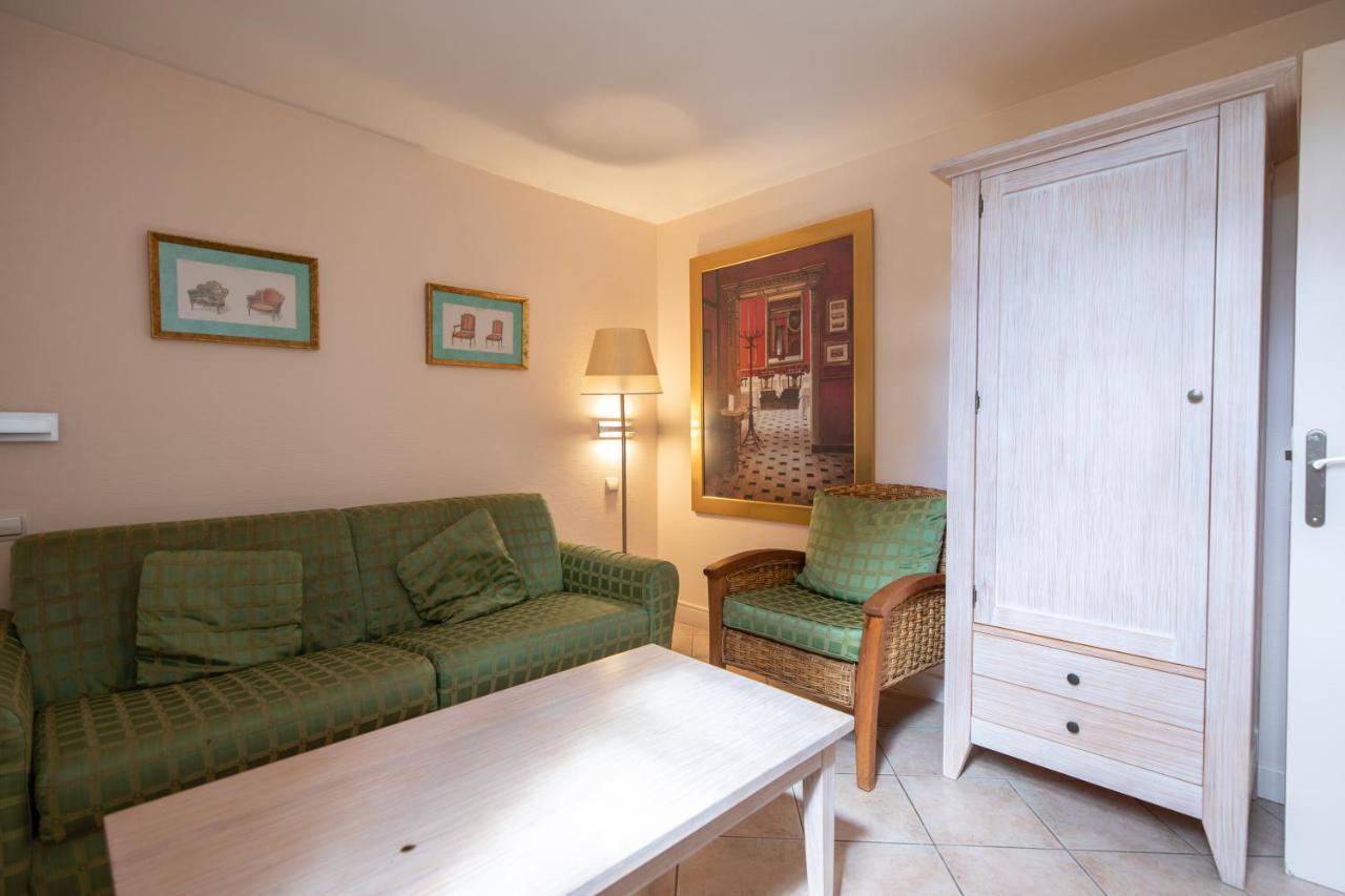 Karma La Residence Normande Connelles Exteriér fotografie